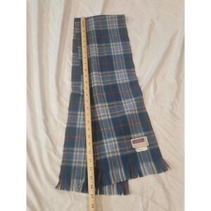 Vintage Highland Home Industries 100% Wool Scotland Fringed Scarf. READ